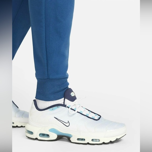 Men's Nike Sportswear Brushed Tech Fleece Jogger Pants Blue DD4804-476 - Picture 3 of 5